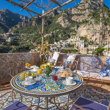 Estate4home - Palazzo Crocione Villa Positano